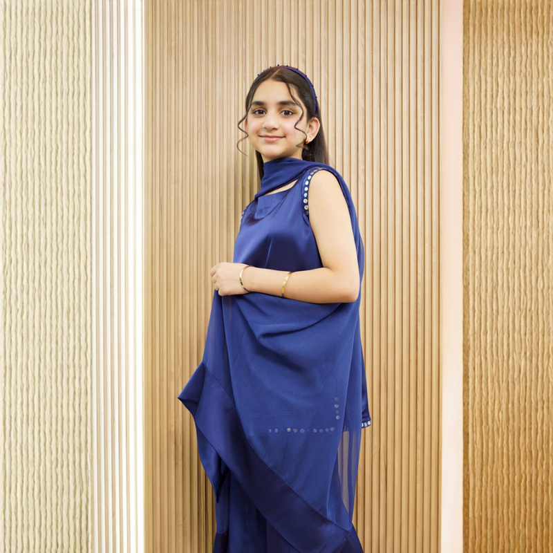 Little ladies