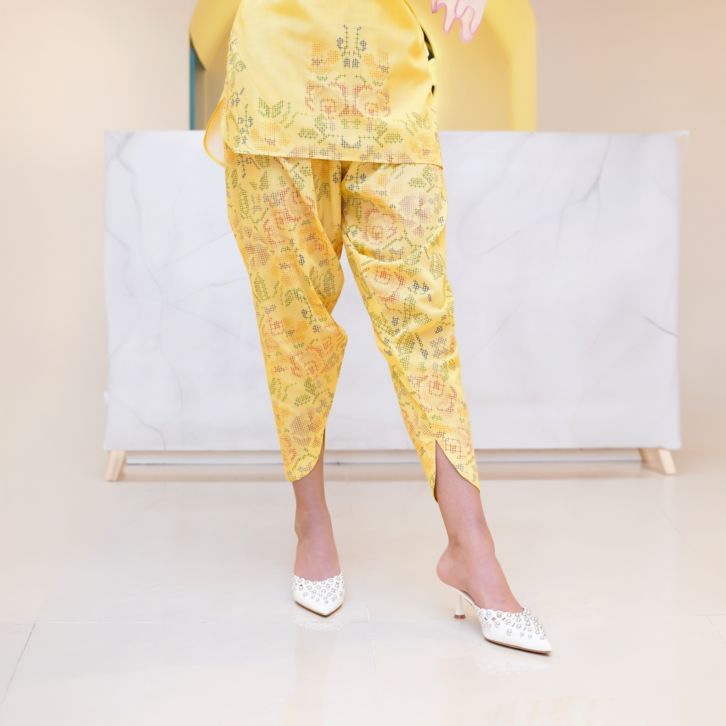 Yellow Pixel