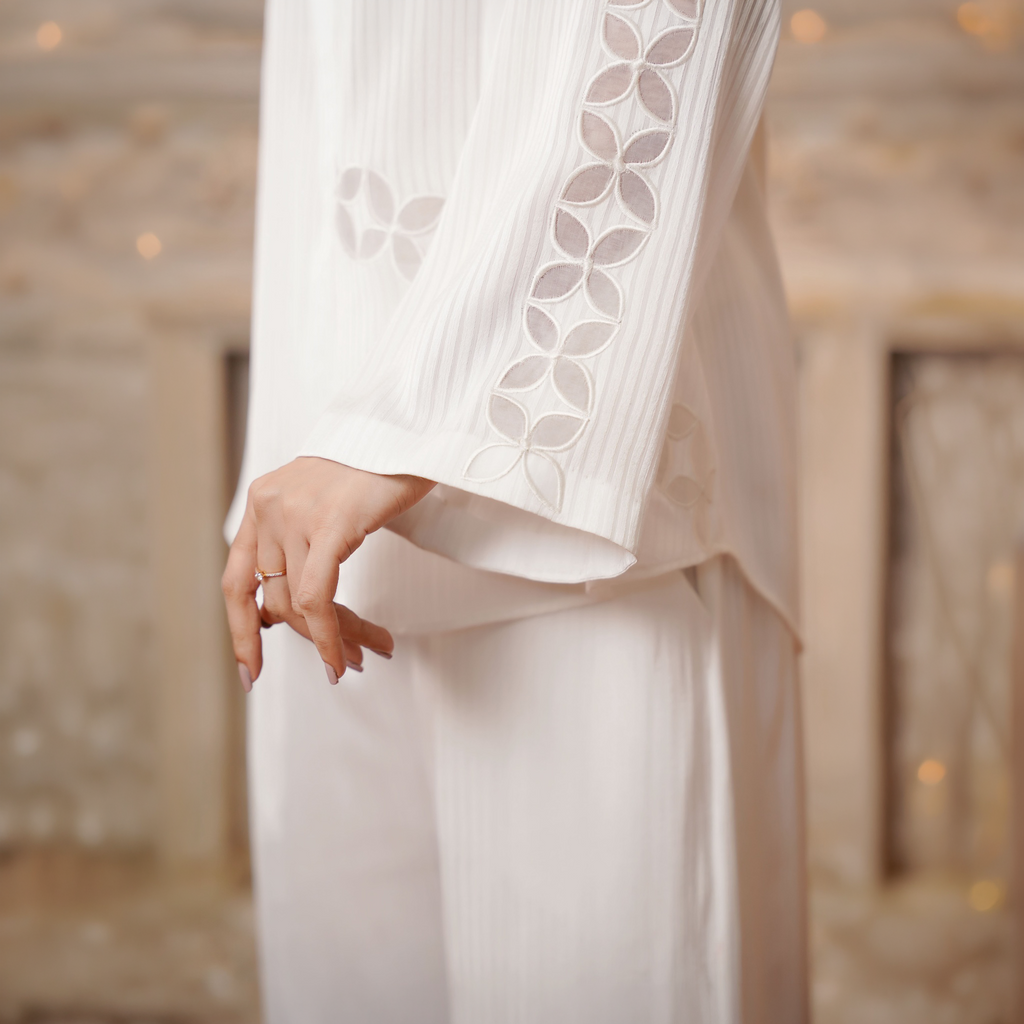 White Whisper